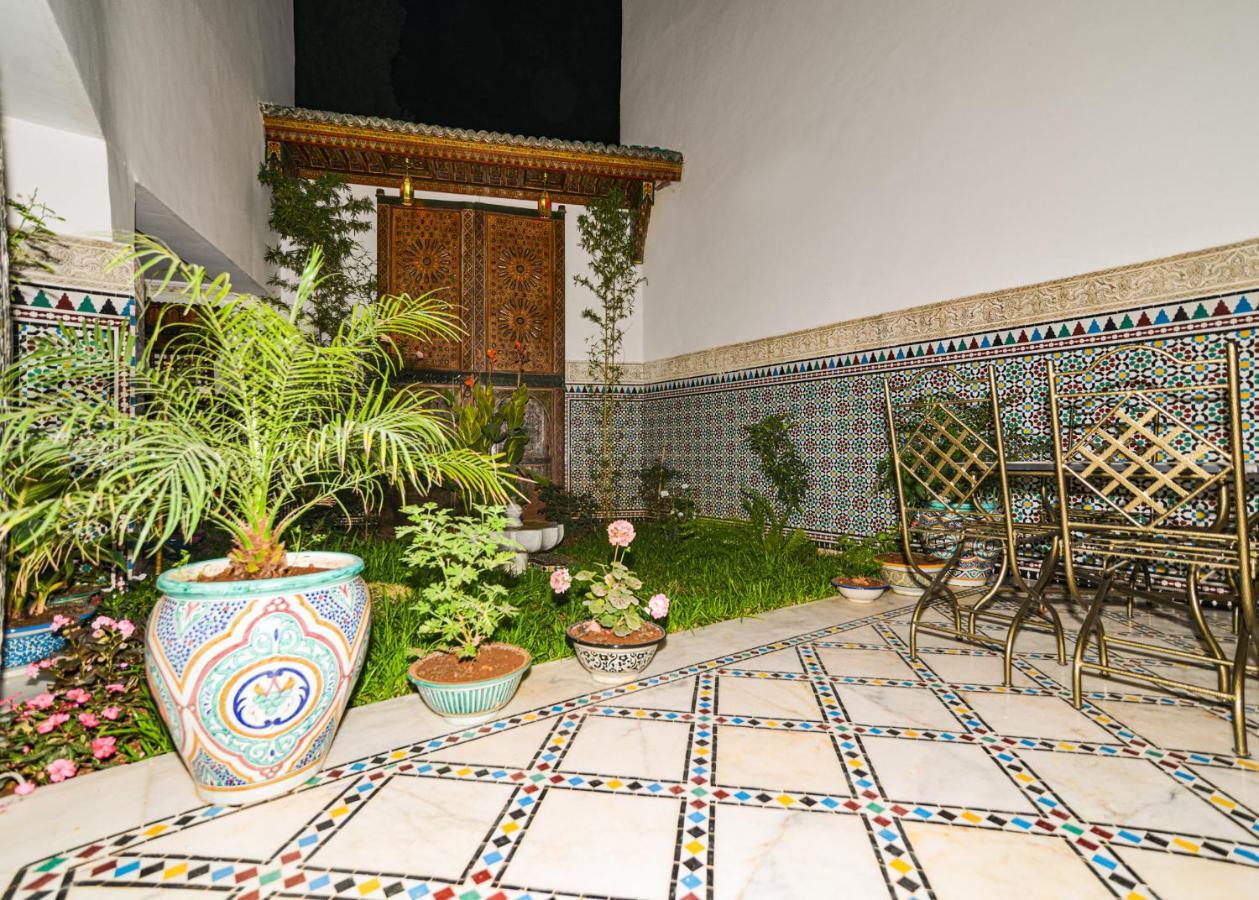 Riad Fez Mahal ภายนอก รูปภาพ